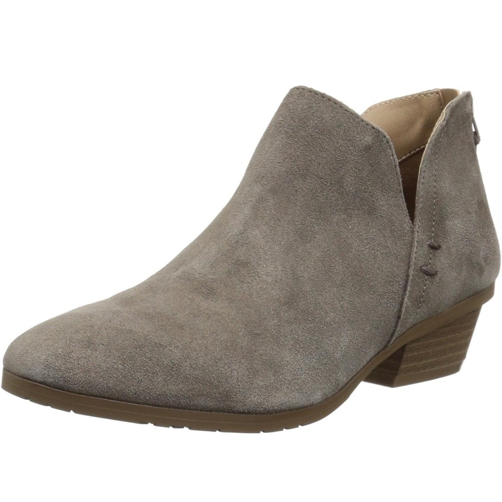 Kenneth Cole REACTION Women's Side Way Low Heel Ankle Bootie size 9